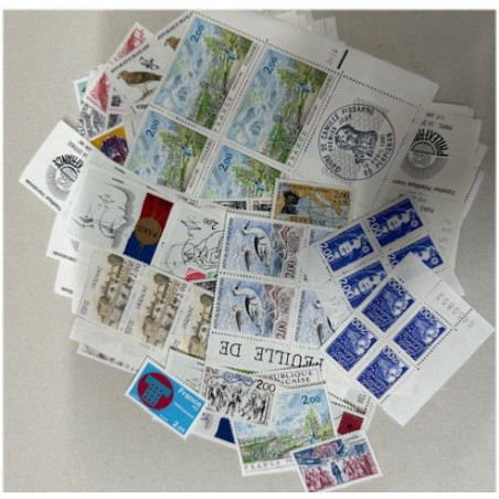 365 timbres à 2,00 Francs (730 Frs soit 111 €)