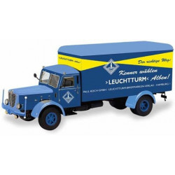 Camion de marque SCHUCO représentant le camion BÜSSING 8000 des années 1950 de chez LEUCHTTURM